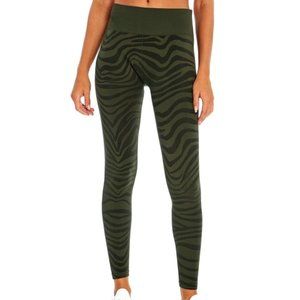 Marika Olive Green Zebra Print Seamless Stretchy Leggings Size Medium NWT